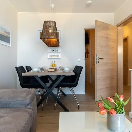 Haus-hanseatic-wohnung-strandglueck-3-16 Apartament Heiligenhafen